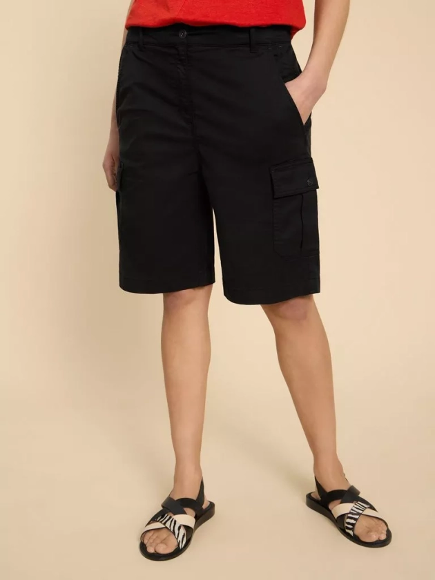 Everleigh Cargo Shorts in PURE BLACK