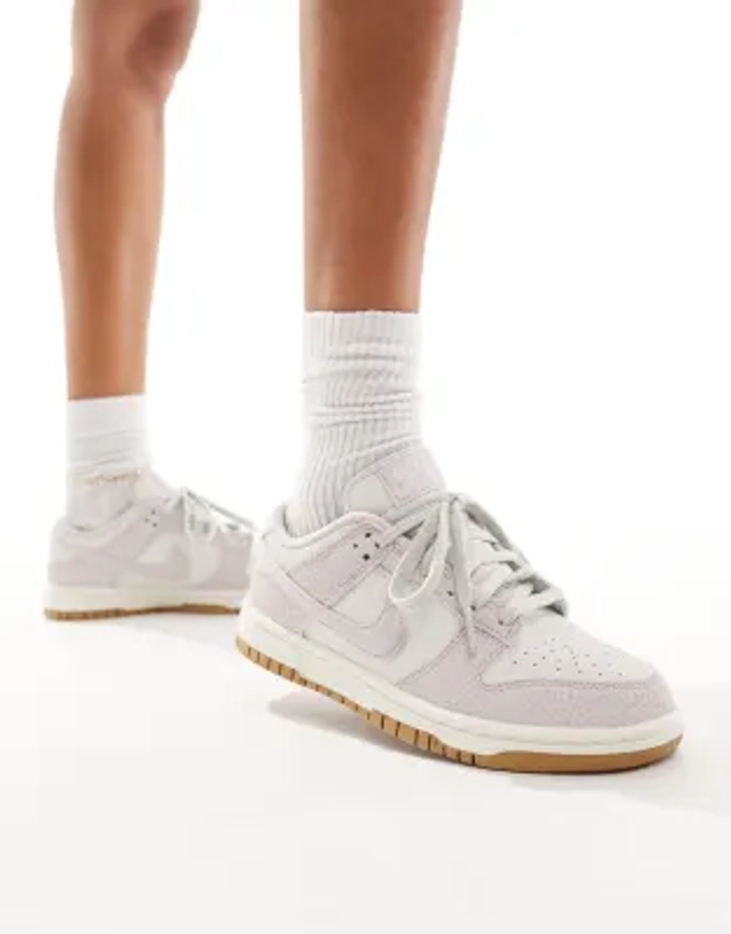 Nike - Dunk Low NN Premium - Baskets - Blanc et violet