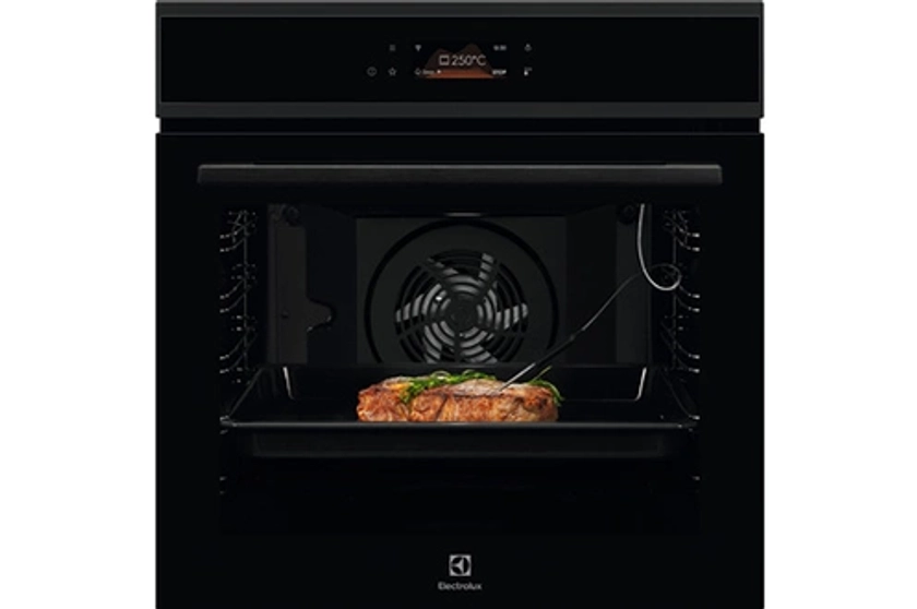 Electrolux EOE8P19WH