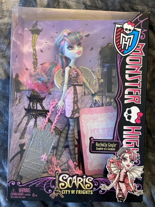 Monster High Scaris doll - Rochelle Goyle - City of Frights gargoyle