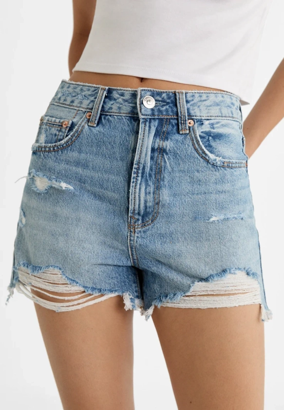 Stradivarius MIT RISSEN - Short en jean - dark blue/bleu marine - ZALANDO.FR