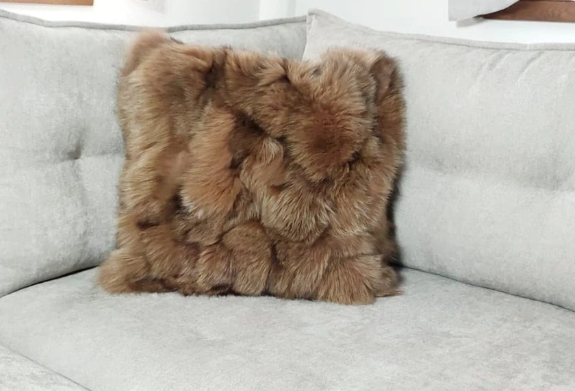 Real Luxury Brown Fur Fox Pillow Case, Cushion Case - Etsy.de