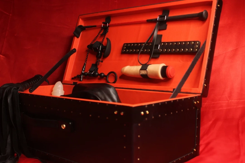 Sex Toys Trunk