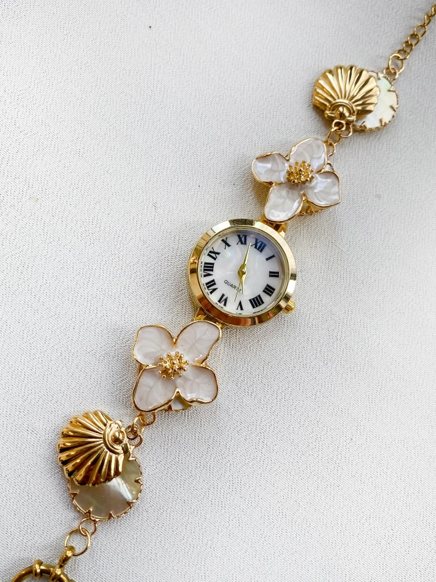 Gold - Flower & Shell Charm Watch