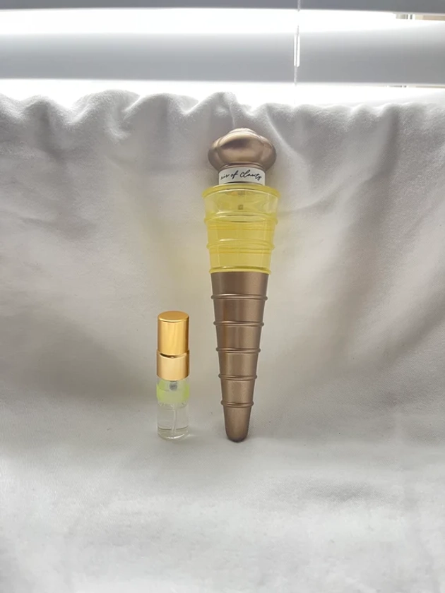 Portals Perfume - Air of Clarity by Melanie Martinez. 2mL spray bottle
