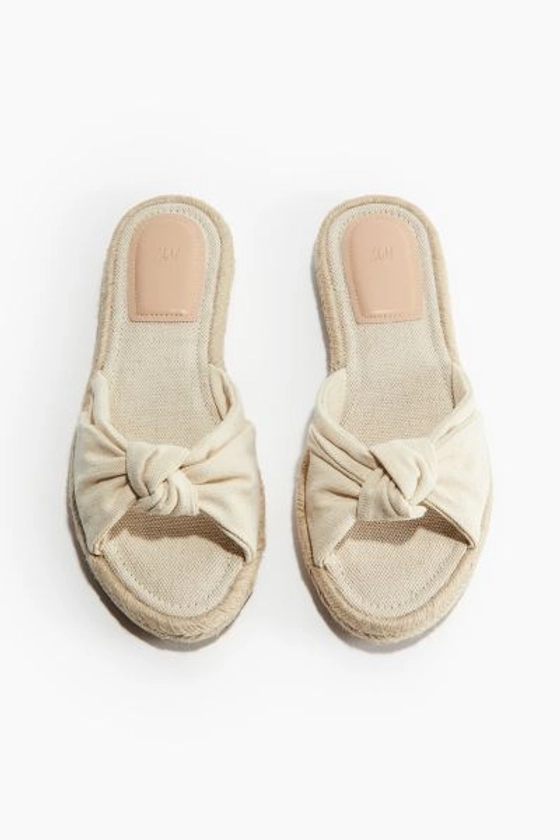 Knot-detail espadrille sandals - Beige clair - FEMME | H&M FR