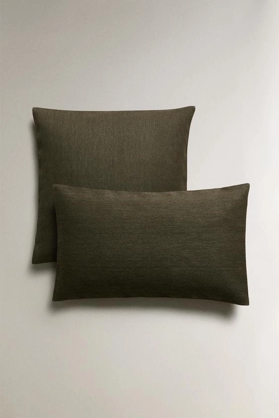 PLAIN CUSHION COVER