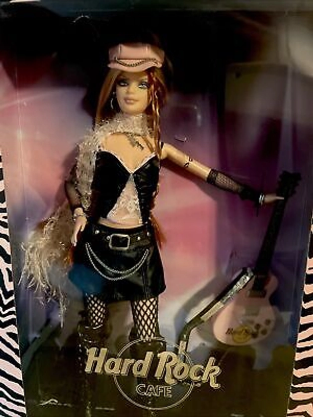 2004 HARD ROCK CAFE BARBIE DOLL G7915 NIB GUITAR