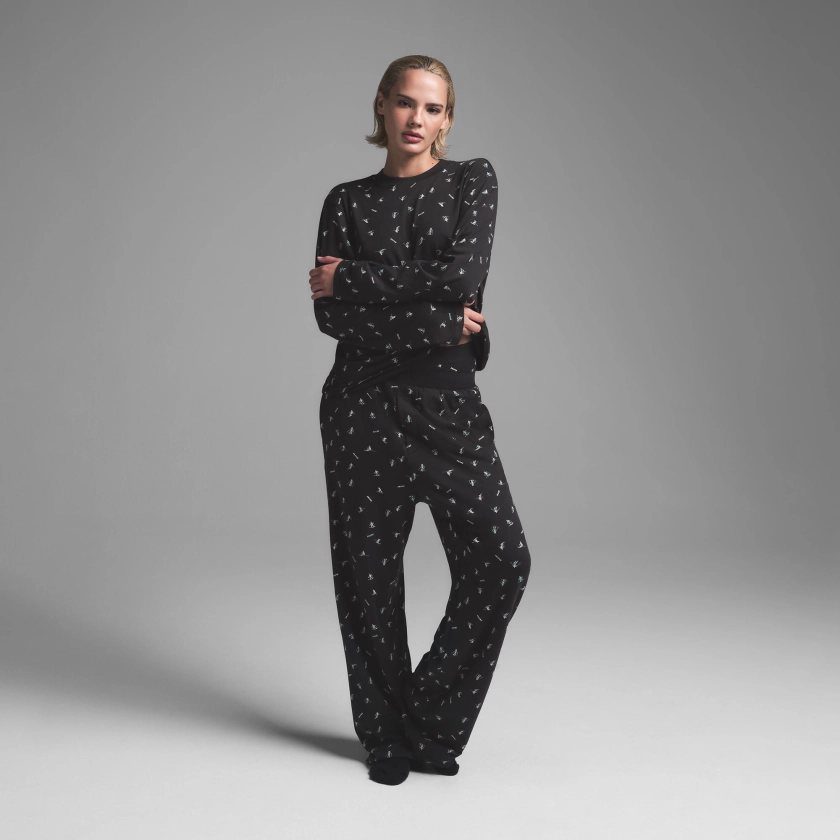 BOYFRIEND LONG SLEEVE T-SHIRT AND LOOSE PANT SET | WASHED ONYX SKI PRINT