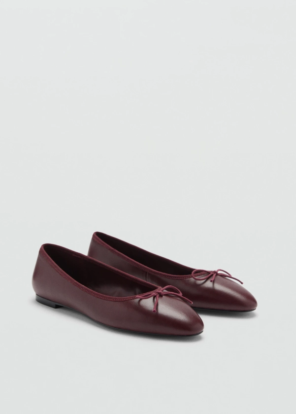 Leather ballet flats