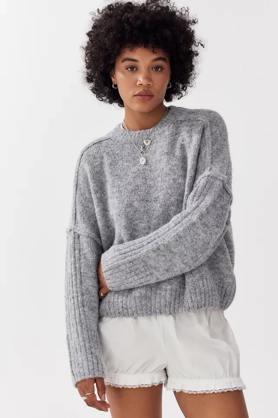 Pull en maille duveteuse UO Oslo