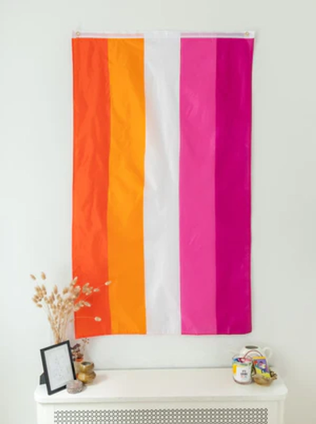 Lesbian Pride Flag (Double-Sided)