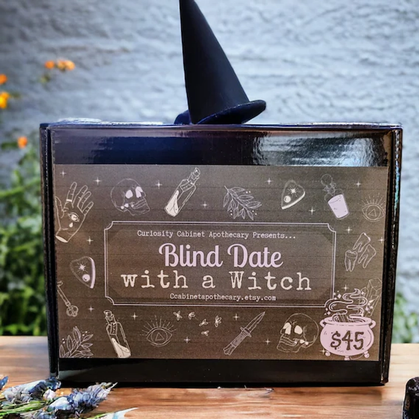 Large Witchcraft Mystery Box Gift Set - Surprise Witchcraft DIY Occult - Blind Date with a Witch - Witchy Gifts - Boo Basket