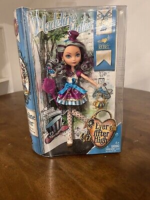 2013 MATTEL EVER AFTER HIGH MADELINE HATTER Rebel **NEW IN BOX**