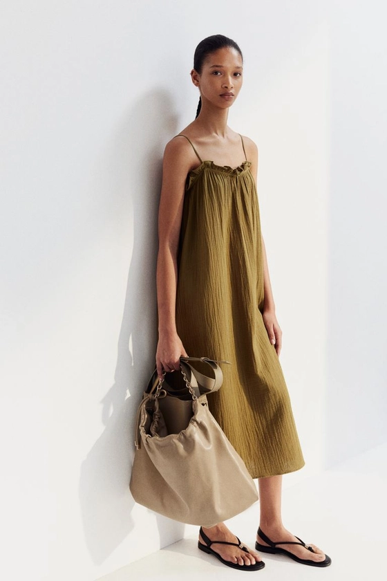 Frill-trimmed cotton dress - Sleeveless - Long - Khaki green - Ladies | H&M GB