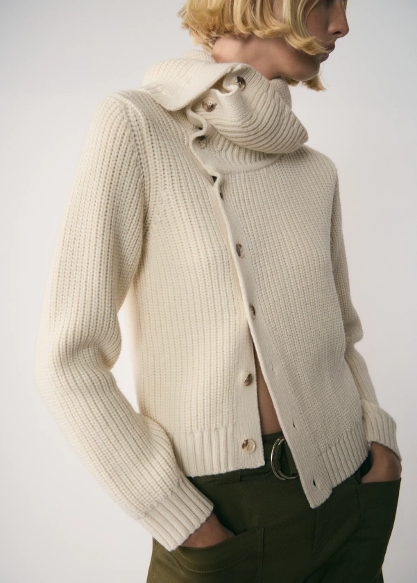 Funnel-neck buttoned sweater