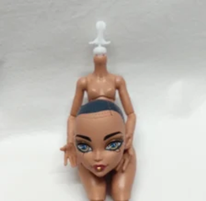 Custom Ready - Cleaned out G3 Monster High doll - Cleo de Nile - Ooak ready - ready to be rerooted