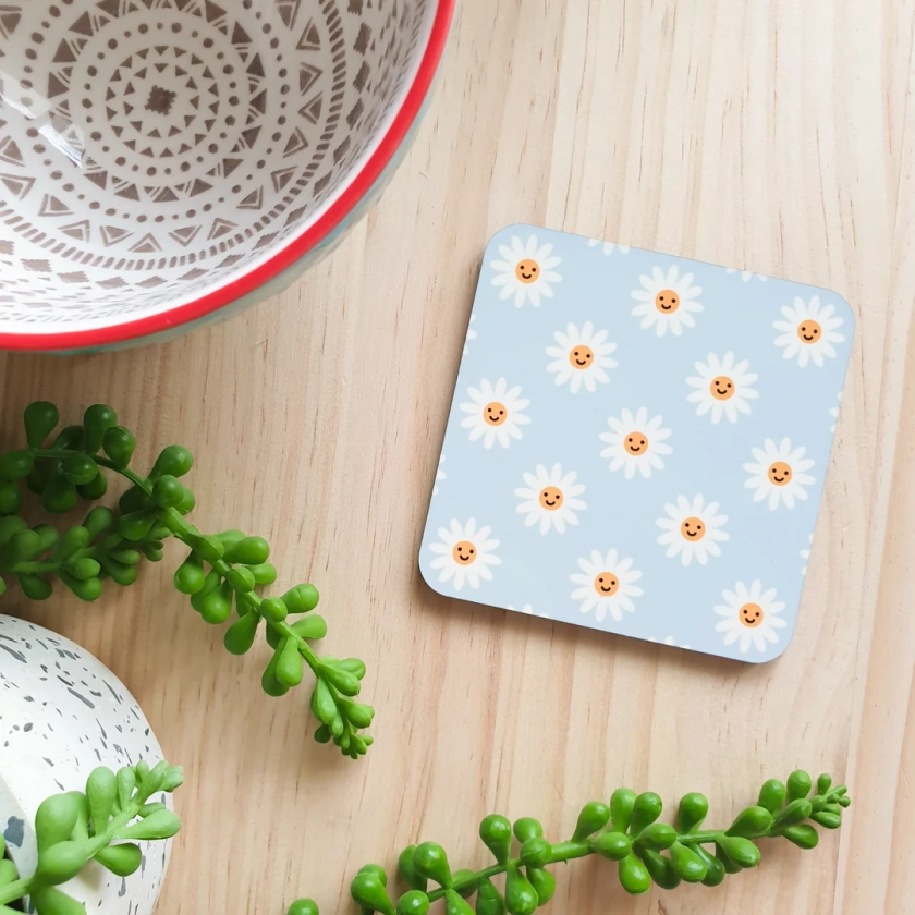 Smiley Daisy Coaster Cute Home Accessories Home Décor Flower Pattern Cork Backed Blue and Yellow - Etsy UK