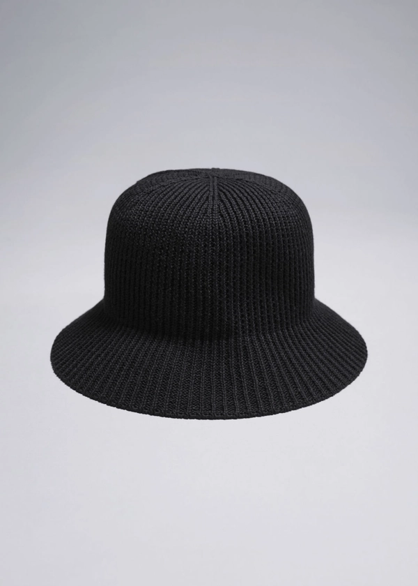 Rib Knitted Bucket Hat