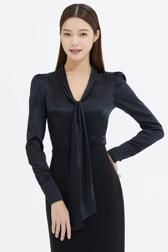 SILK SATIN V NECKLINE TIE BLOUSE