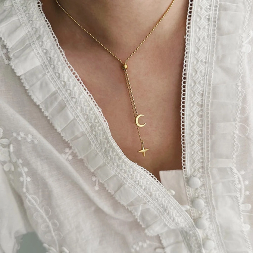 Cosmic Necklace | JewelsGalerie