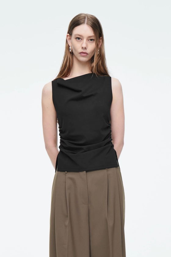 COWL-NECK GATHERED SLEEVELESS TOP