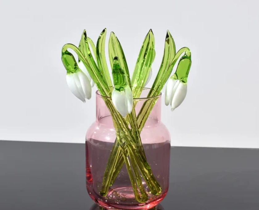 Beautiful white glass snowdrops flower. Excellent addition to your glass collection, unique gift. Each flower is priced individually.