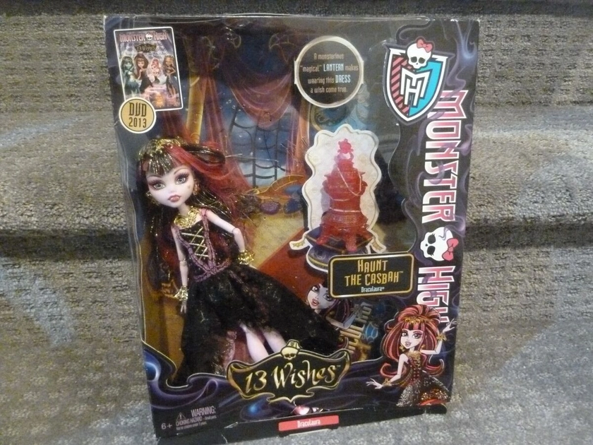 Monster High Haunt The Casbah DracuLaura 13 Wishes Doll 2012 RARE