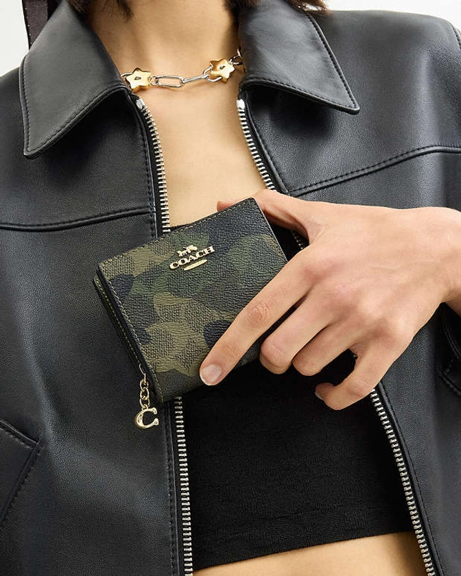 COACH® Outlet | Snap Wallet In Signature Camo Print