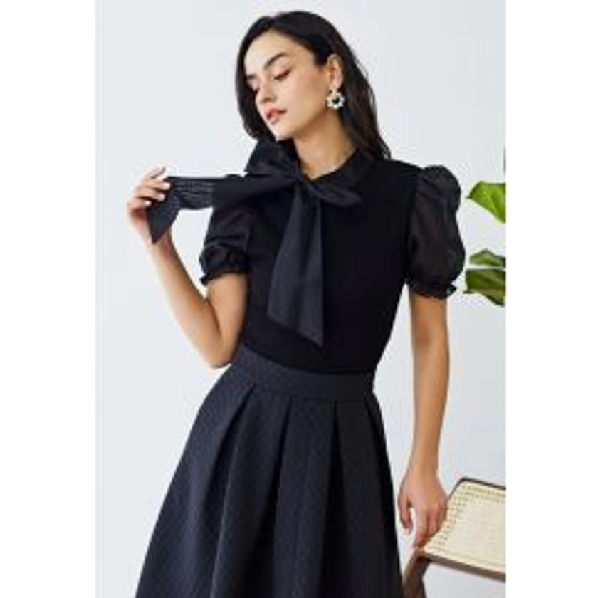 Short Sleeve Detachable Bowknot Spliced Knit Top in Black