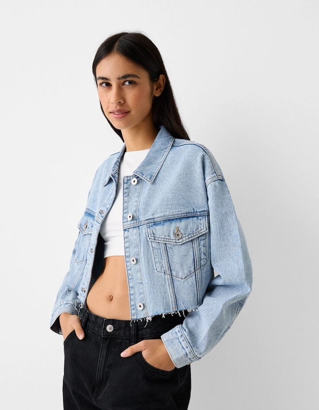 Cazadora denim cropped