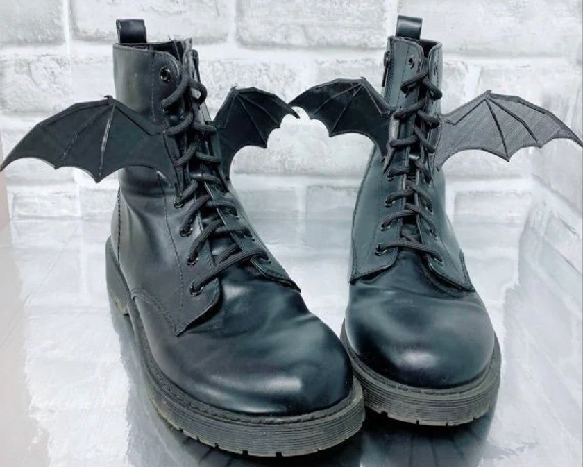 3D Printed Boot Bat Wings - Cosplay Boot Accessories - Shoelace Wings - 4 Wing Set - Bat Wings for skates or boots!