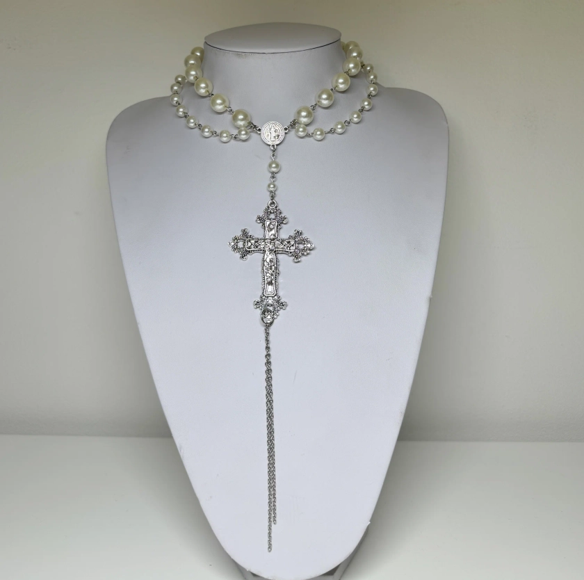 Rosary Pearl Choker