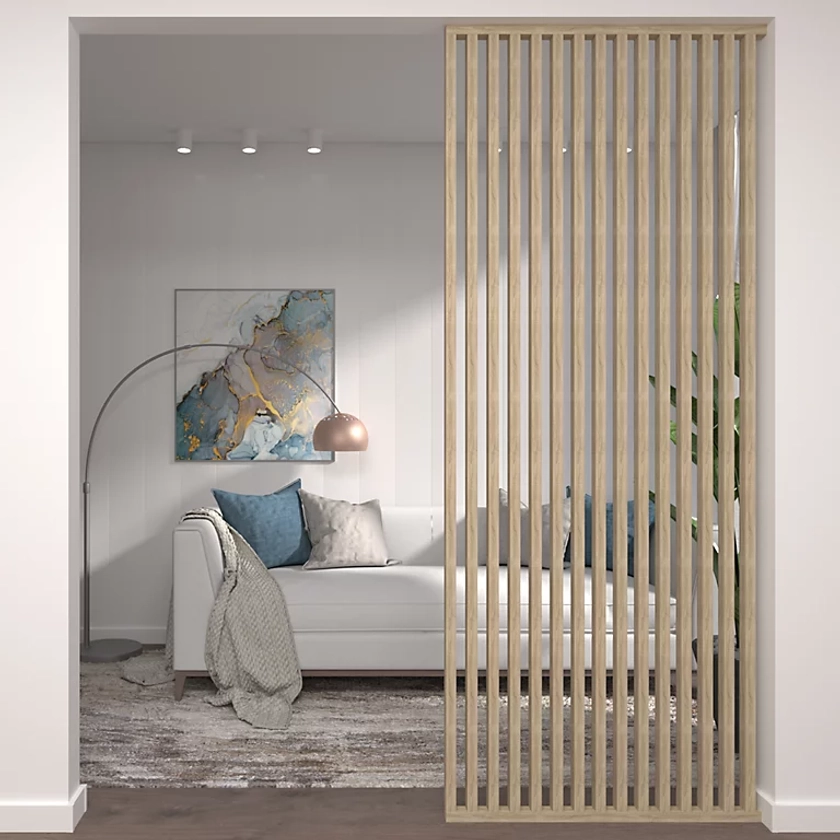 Slatted Room Divider - Oak Natural - 2750mm x 30mm x 18mm - 16 Pack | DIY at B&Q