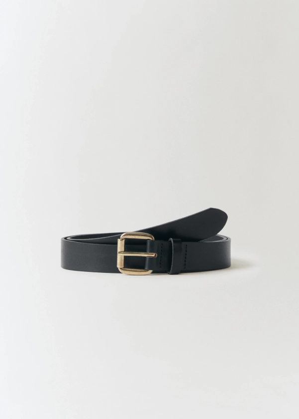 Leather belt with square buckle - Woman | MANGO United Kingdom