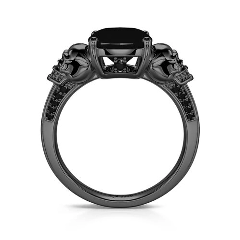 Jeulia "Eternal Love" Black Skull Cushion Cut Gothic Sterling Silver Ring - Jeulia UK