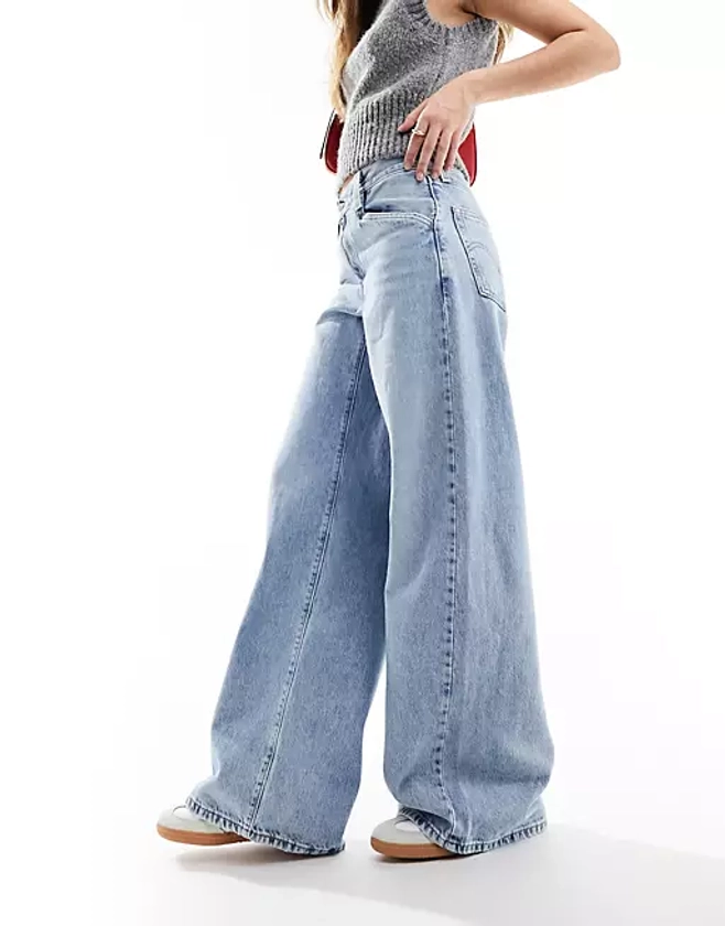 Levi's '94 baggy wide leg jeans in light blue wash