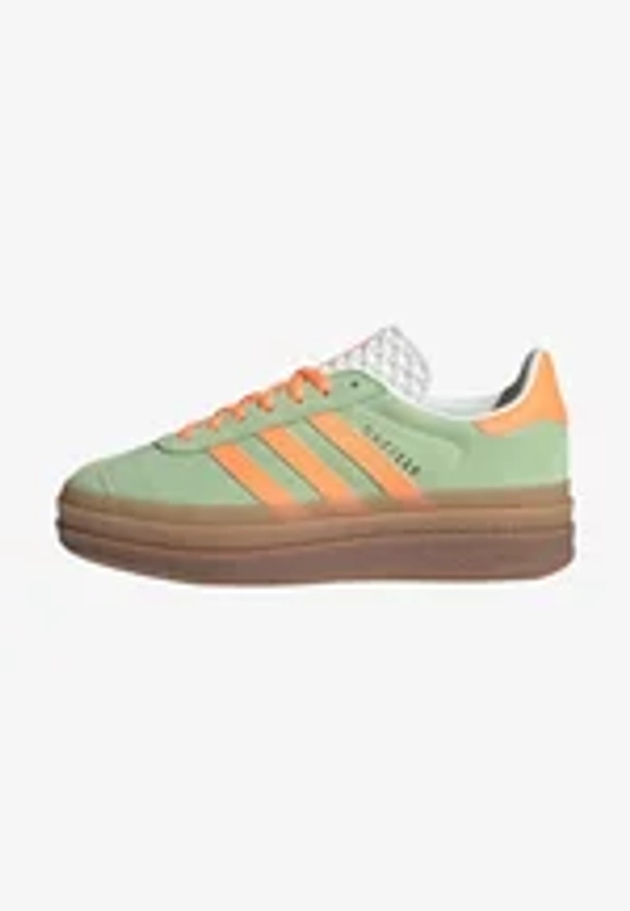 adidas Originals GAZELLE BOLD - Baskets basses - semi green spark screaming orange core white/vert clair - ZALANDO.FR