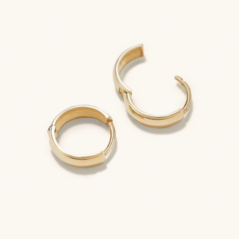 Mejuri Bold Huggie Hoops