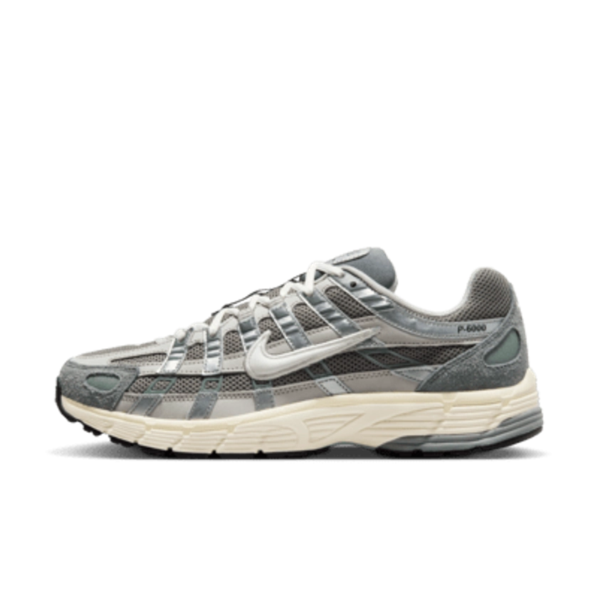 Chaussure Nike P-6000