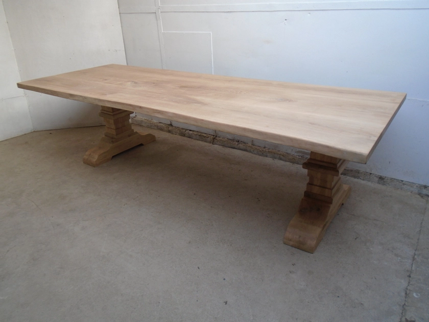 A Lovely Solid Oak Massive 280cm 12 Seater Dining Table To Oil / Wax / Limewash | Vinterior