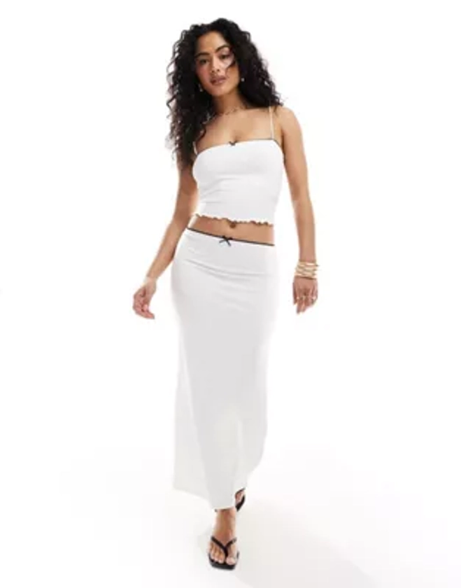 Bershka contrast trim bow detail strappy top and skirt co-ord in white | ASOS