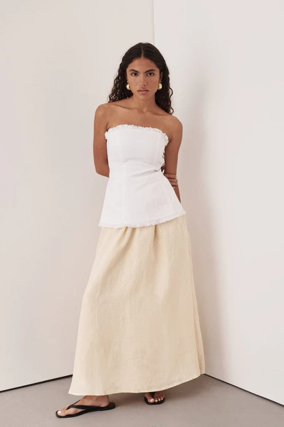 ZAHARA WHITE LINEN STRAPLESS TOP