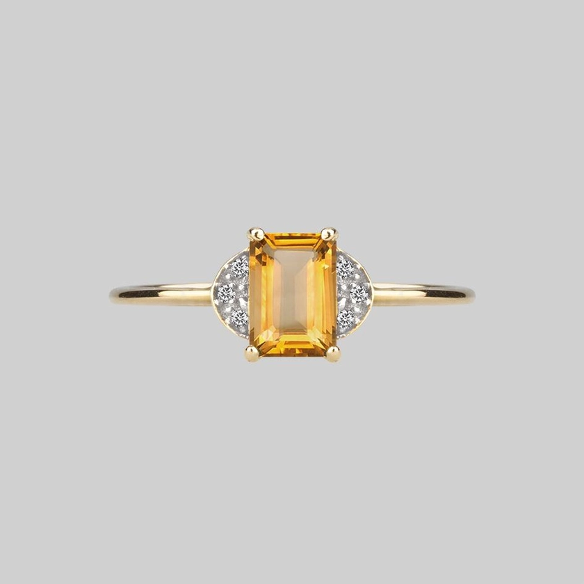 DECOR. Citrine Ornamental Gold Ring