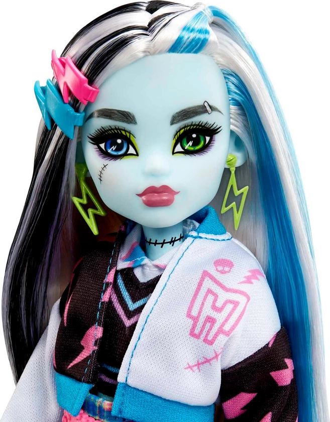Monster High Doll, Frankie Stein with Accessories and Pet, Posable Fashion Doll with Blue and Black Streaked Hair : Amazon.com.au: Toys & Games