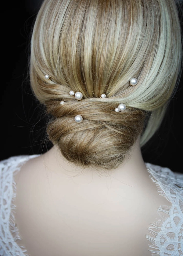 OYSTER | Pearl hair pins | TANIA MARAS BRIDAL