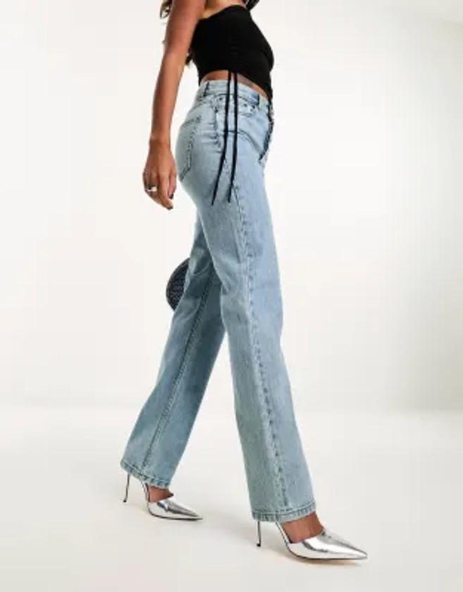 ASOS DESIGN - Jean droit à taille mi-haute - Bleu clair délavé vintage | ASOS