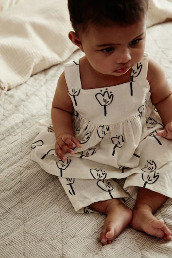Black/White Flower Baby Strappy Top and Trousers Set (0mths-2yrs)