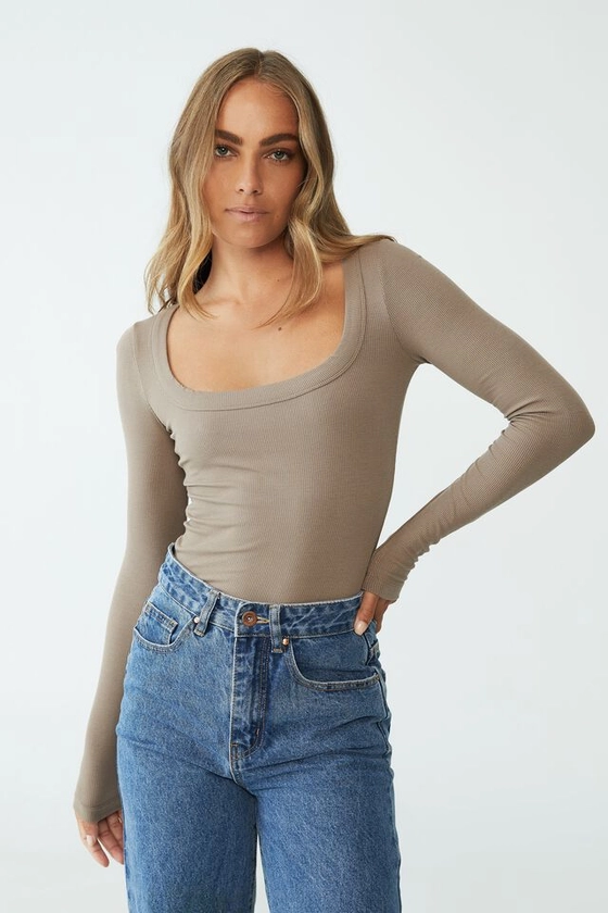 Staple Rib Scoop Neck Long Sleeve Top