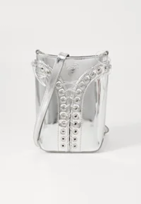 PHONE CLEAVAGE BAG - Sac bandoulière - silver-coloured